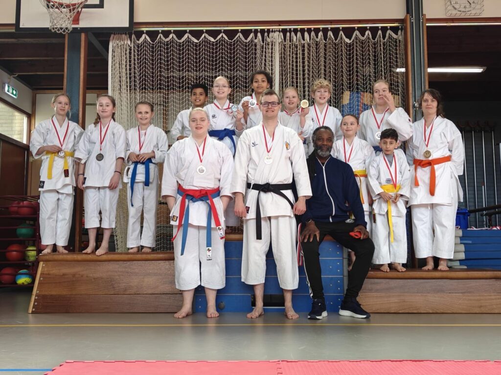 de kampioenen van Hyoshi94